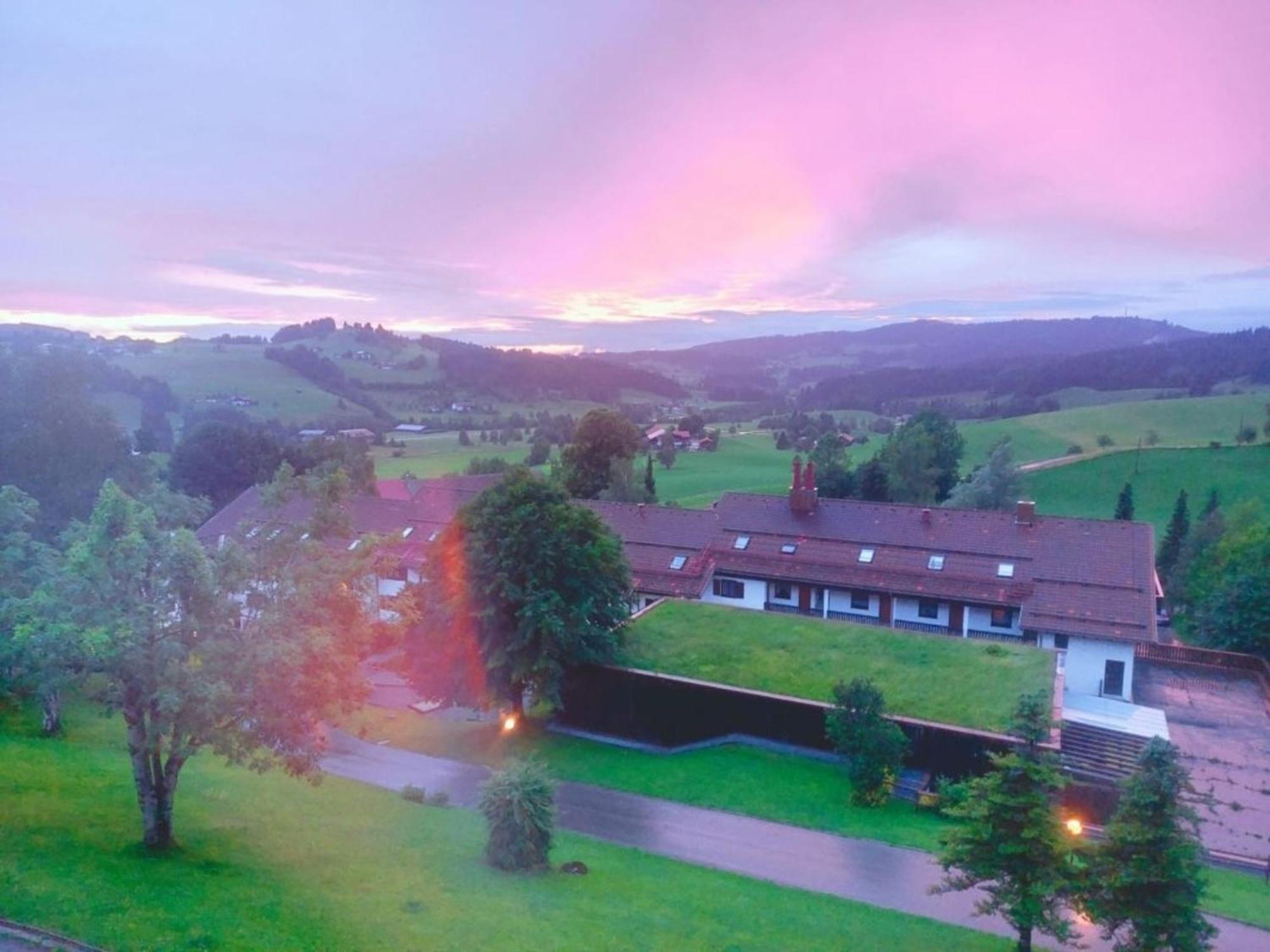 Berg-Juwel Hallenbad Mit Sauna Apartman Missen-Wilhams Kültér fotó